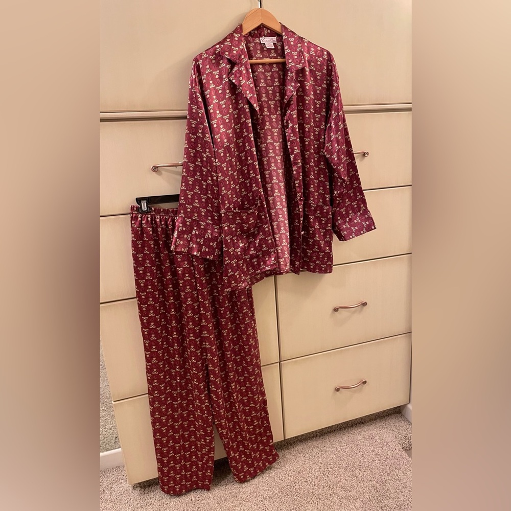 Versailles teddy bear satin PJ set loungewear